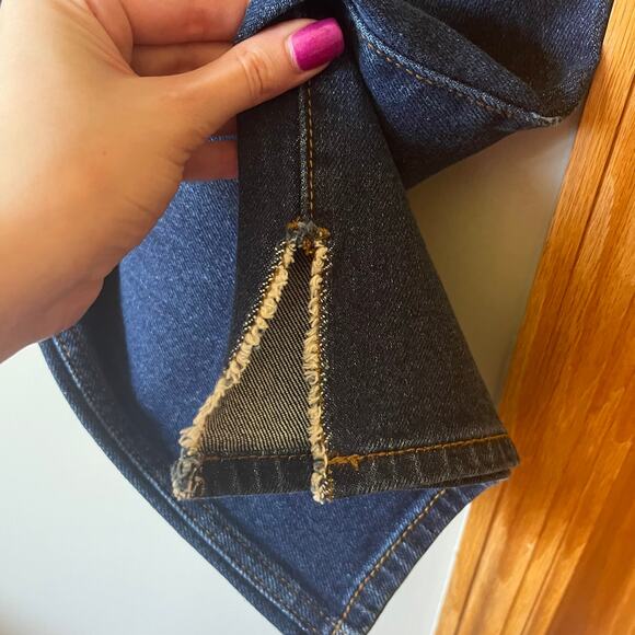 NWT! Hollister Dark Wash Low-Rise Dad Jean Outer Ankle Slit Size 19R W34 L31 - Picture 8 of 12